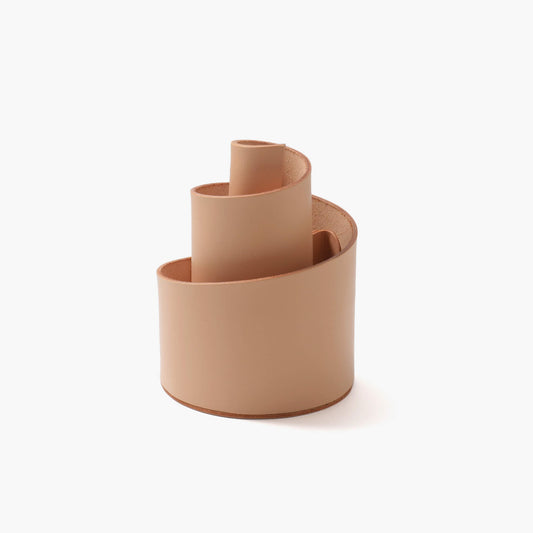 Spiral pen stand