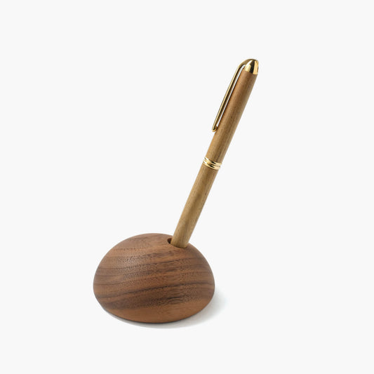Bunch pen stand