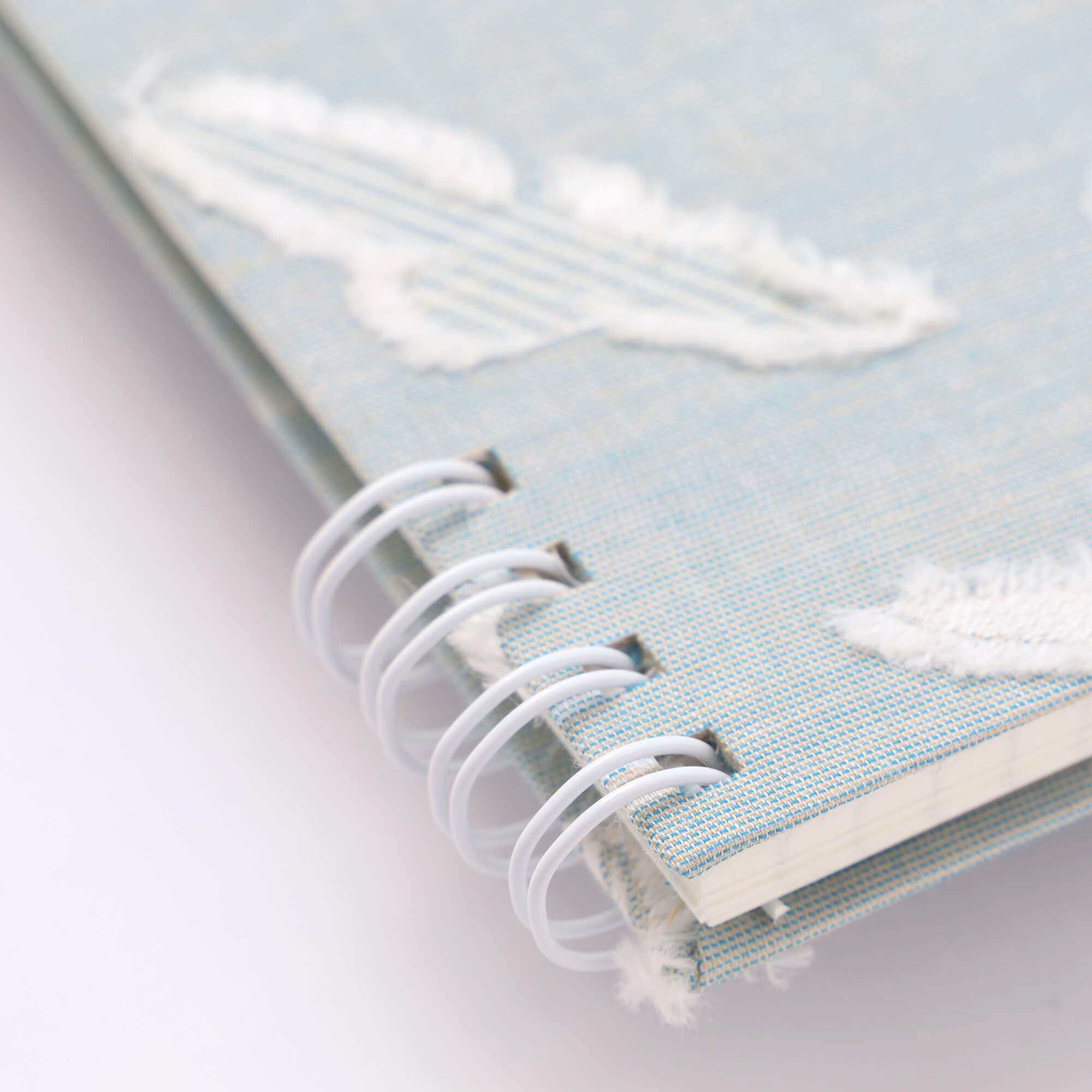 B6 notebook - IBAMOTO HONTEN/羽ばたき（うみねこ） – Kakimori