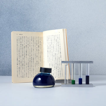 Colour specimen - 227